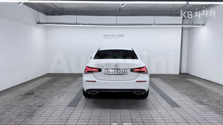 Mercedes Benz A Class 2021 — 3