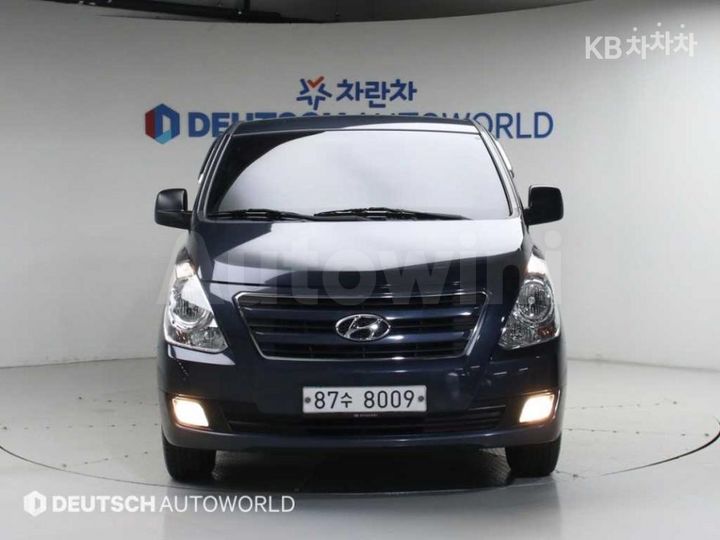 Hyundai Starex 2017 — 3