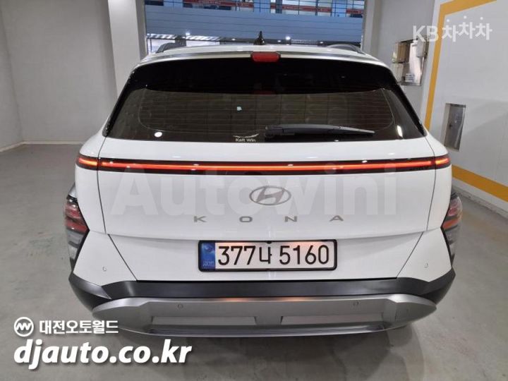 Hyundai Kona 2026 — 5
