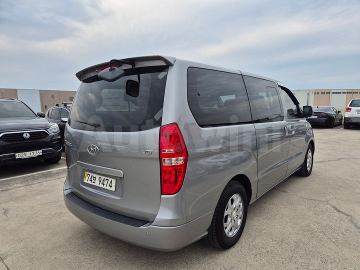 Hyundai Starex 2014 — 5