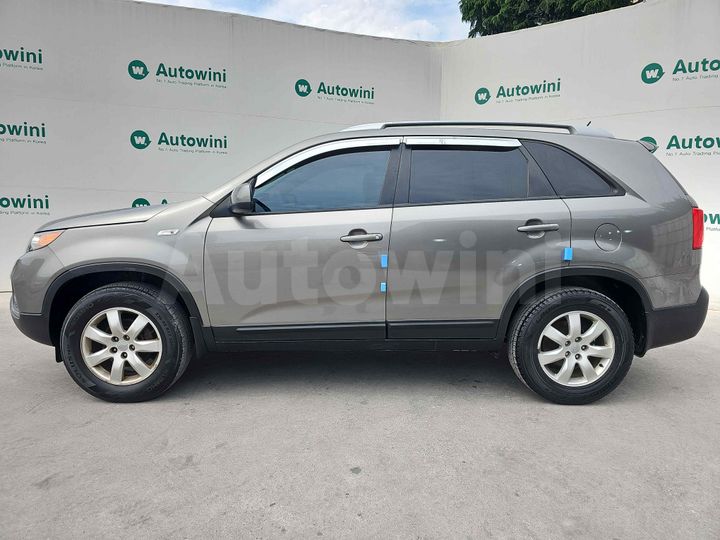 Kia Sorento 2010 — 2
