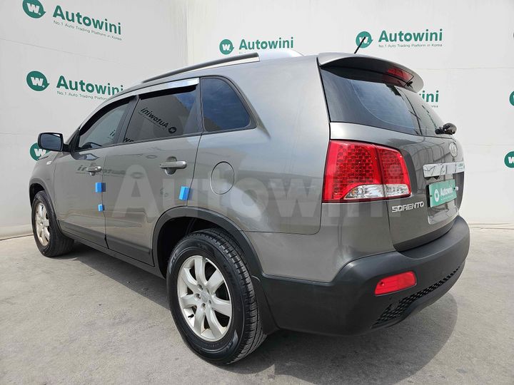 Kia Sorento 2010 — 3