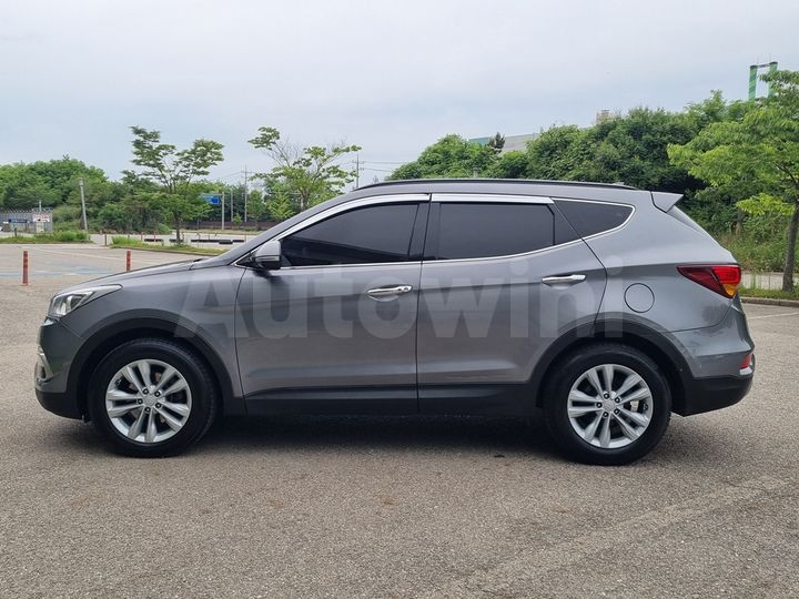 Hyundai SantaFe 2016 — 2