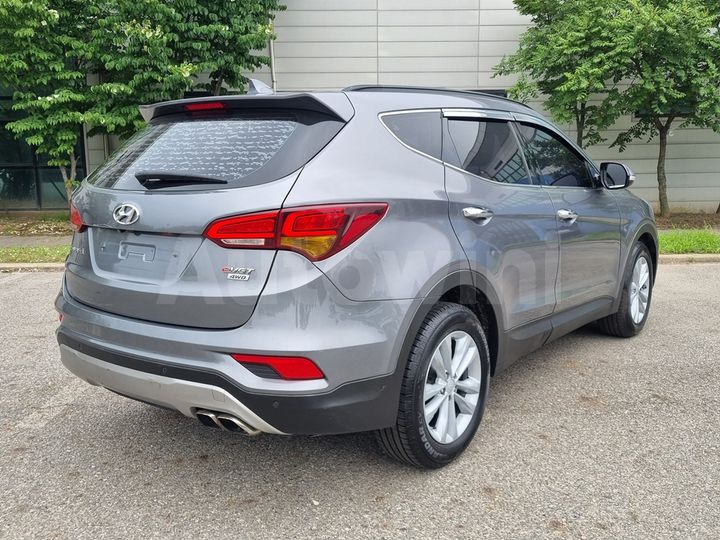 Hyundai SantaFe 2016 — 5