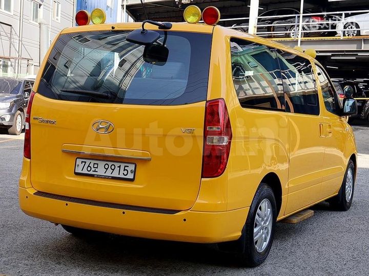 Hyundai Starex 2017 — 4