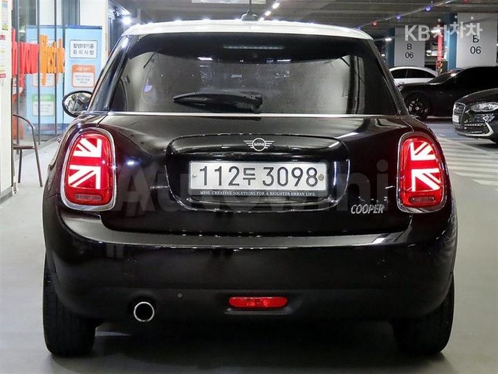 Mini Cooper 2020 — 5