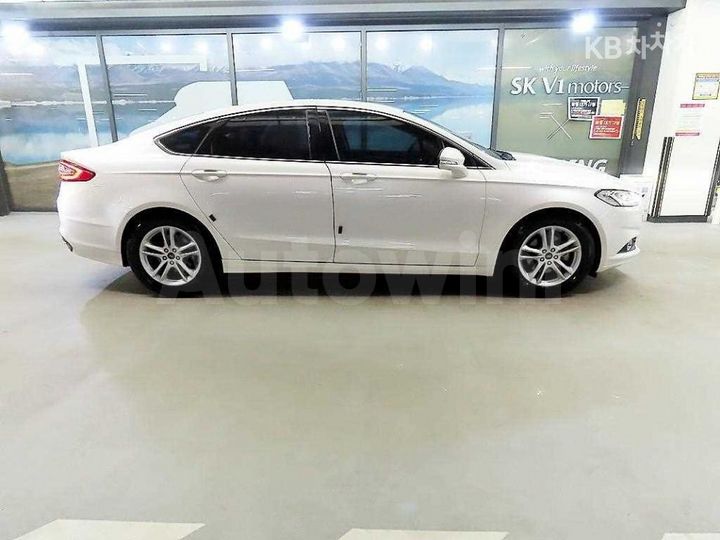 Ford Mondeo 2015 — 3