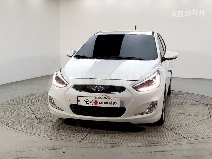 Hyundai Accent 2018 — 2