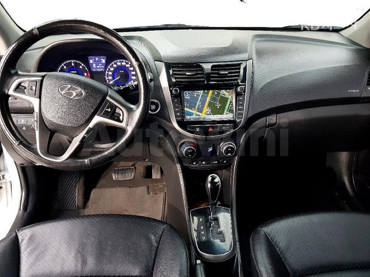 Hyundai Accent 2018 — 5
