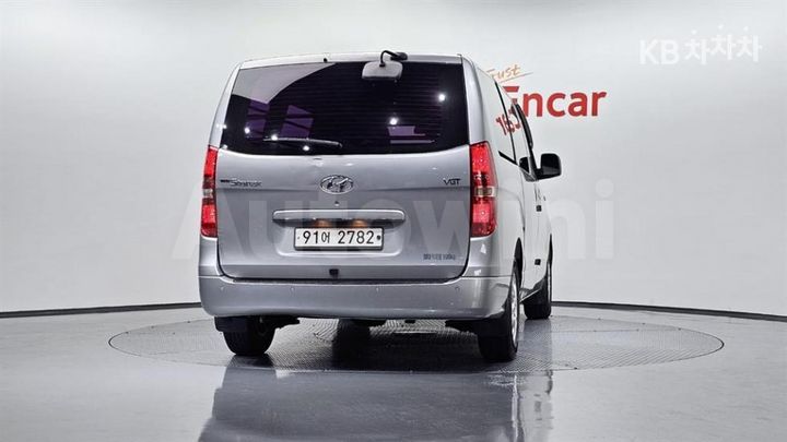 Hyundai Starex 2015 — 4