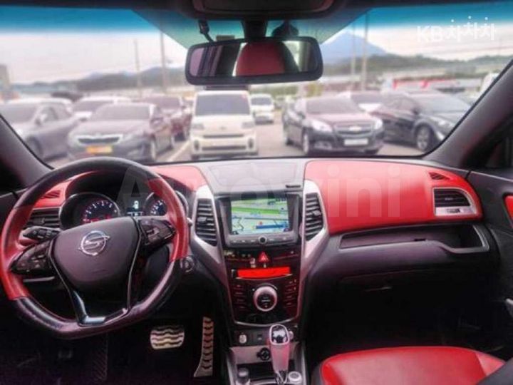 KGM (Ssangyong) Tivoli 2015 — 5