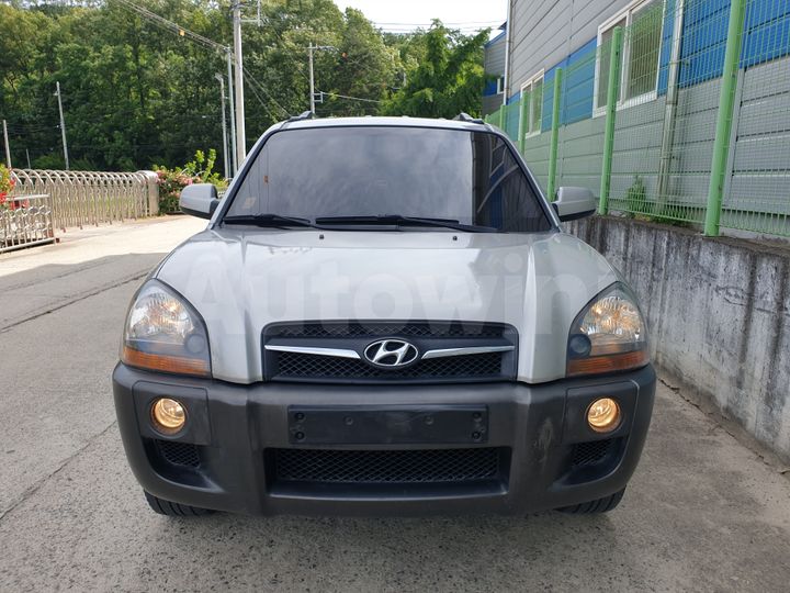 Hyundai Tucson 2009 — 2