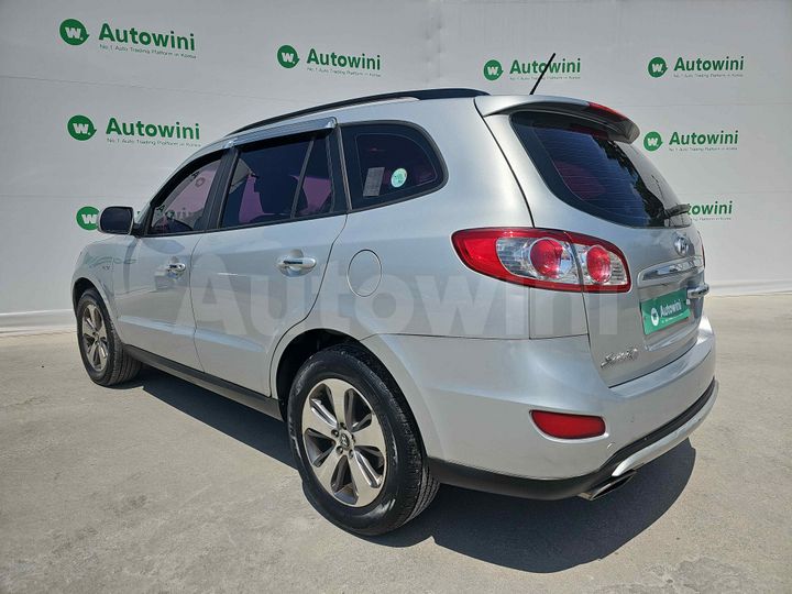 Hyundai SantaFe 2012 — 3