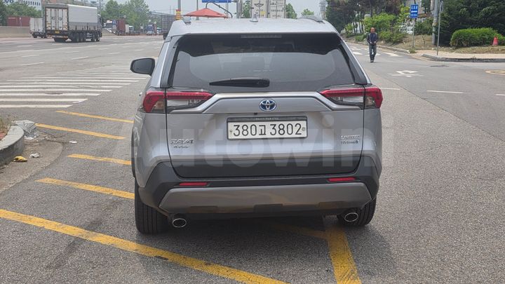 Toyota RAV4 2021 — 5