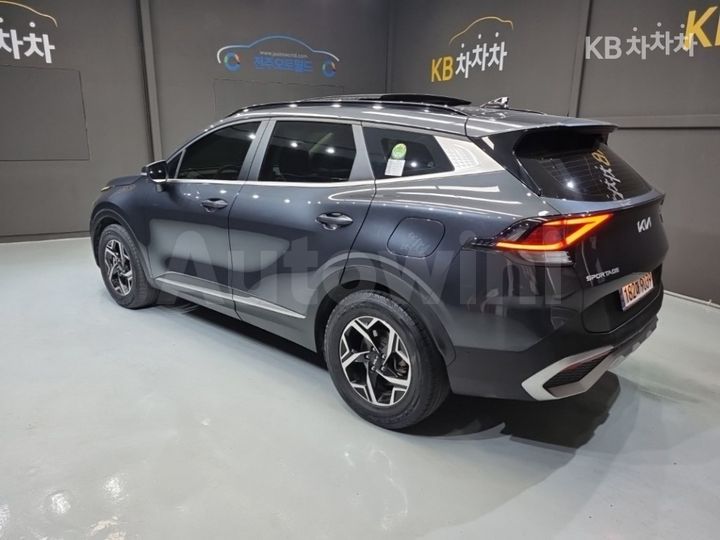 Kia Sportage 2022 — 4