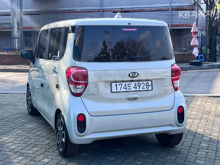 Kia Ray 2021 KNACK811BMT238672 — 3