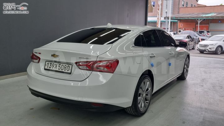 Chevrolet Malibu 2019 — 2