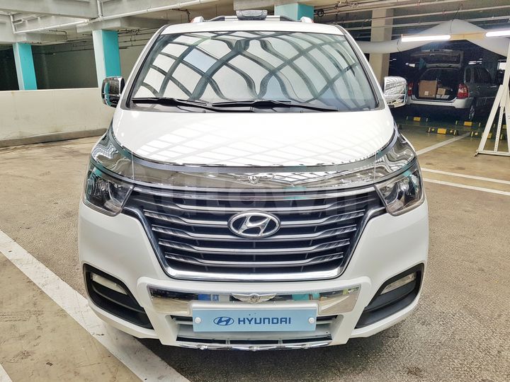 Hyundai Starex 2021 — 3