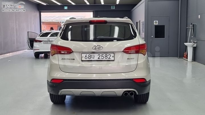 Hyundai SantaFe 2013 — 4