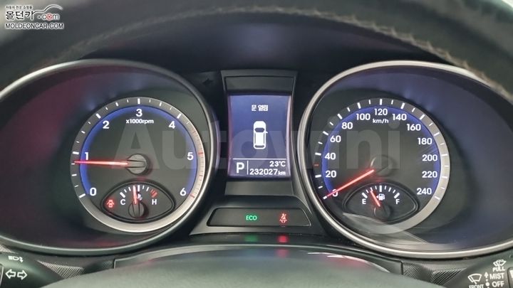 Hyundai SantaFe 2013 — 5