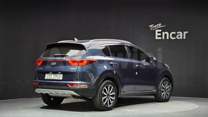 Kia Sportage 2018 — 2