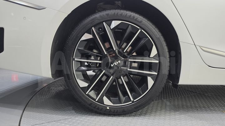 Kia K8 2025 — 5