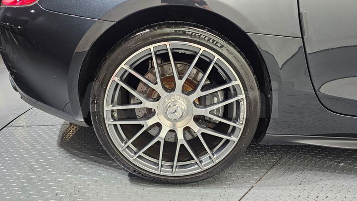 Mercedes Benz AMG GT