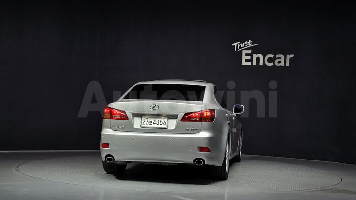 Lexus IS 2008 — 4