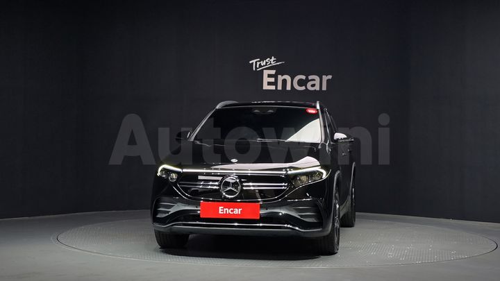 Mercedes Benz EQA 2022 — 3