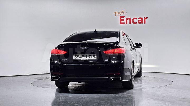 Hyundai Genesis 2015 — 4