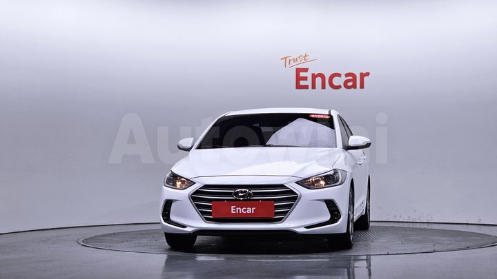 Hyundai Avante 2018 — 2