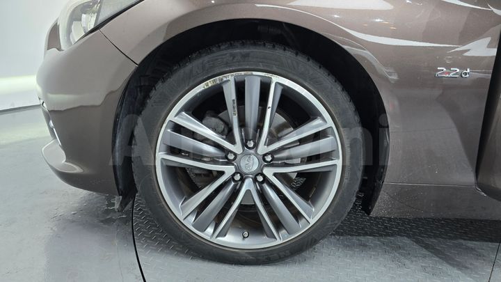 Infiniti Q 2015 — 5