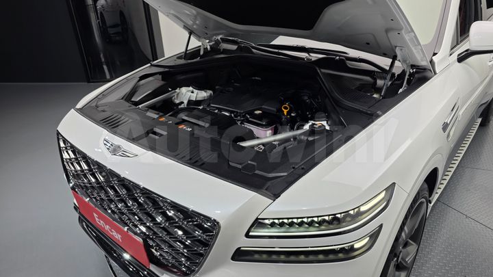 Genesis GV80 2025 — 5