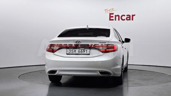 Hyundai Grandeur 2013 — 4