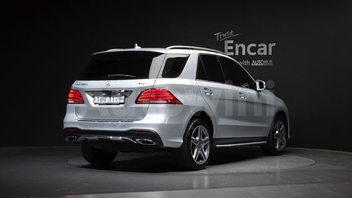 Mercedes Benz GLE Class 2017 — 2