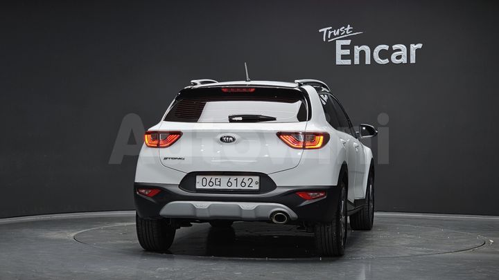 Kia Stonic 2018 — 4