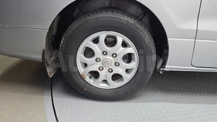 Hyundai Starex 2011 — 5
