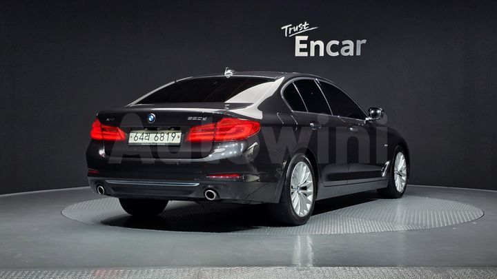 BMW 5 Series 2018 — 2