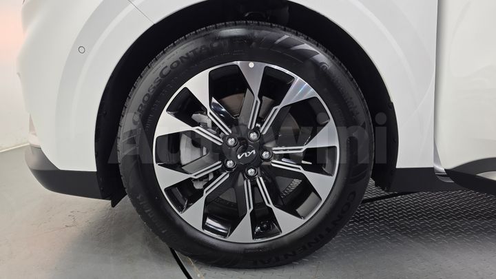 Kia Carnival 2023 — 5