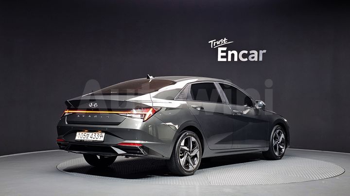 Hyundai Avante 2021 — 2