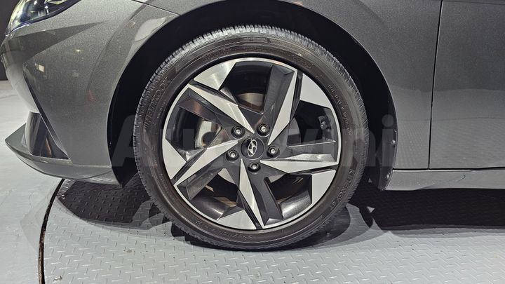 Hyundai Avante 2021 — 5