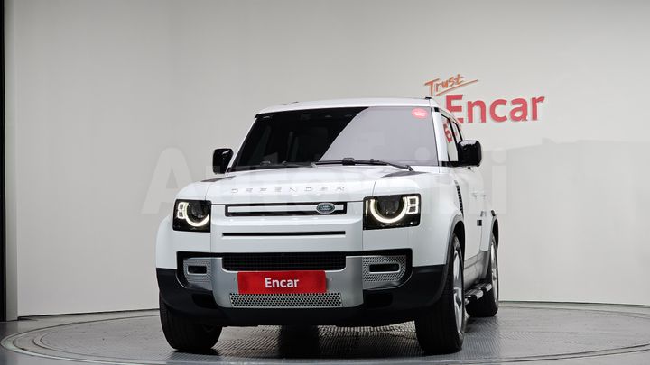 Land Rover Defender 2023 — 3