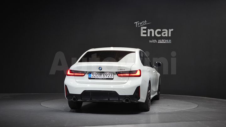 BMW 3 Series 2026 — 4