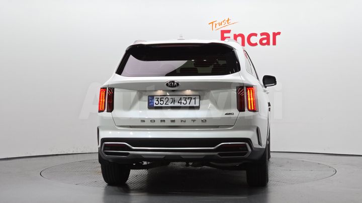 Kia Sorento 2021 — 4