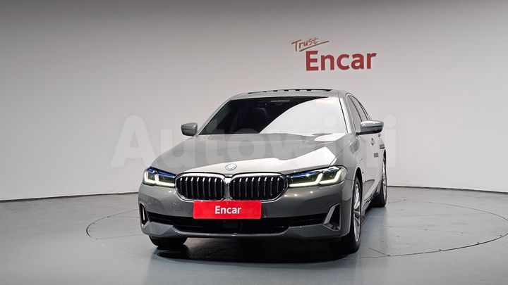 BMW 5 Series 2022 — 2