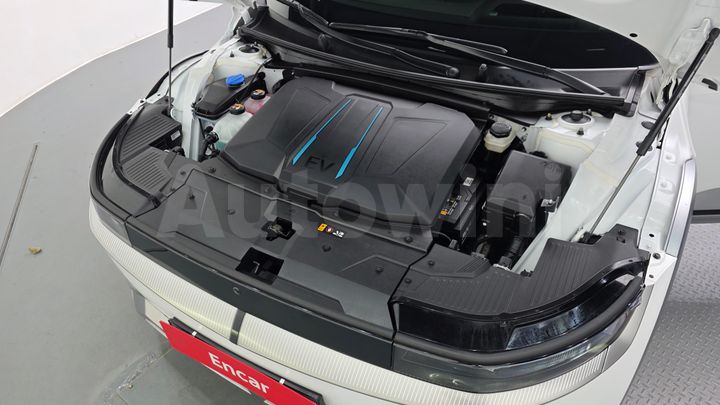 Hyundai Ioniq5 2022 — 5