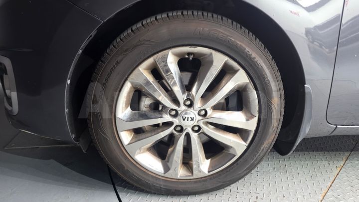 Kia Carnival 2016 — 5