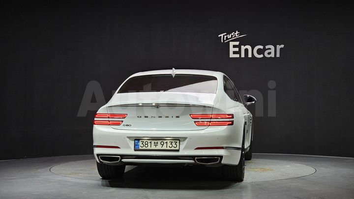 Genesis G80 2022 — 4