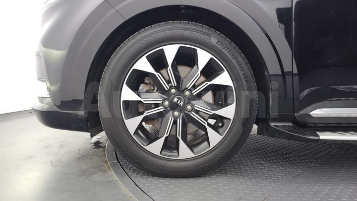 Kia Carnival 2021 — 5