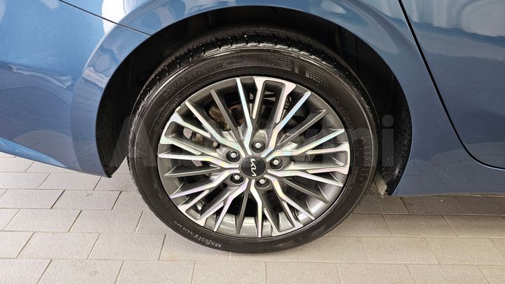 Kia K3 2022 — 5
